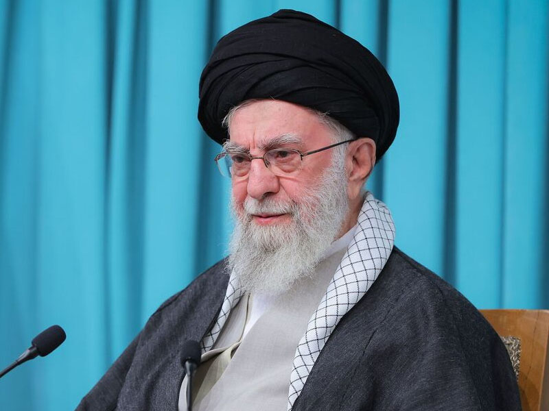 توئیت رهبر انقلاب رکورد توئیتر فارسی را شکست + عکس